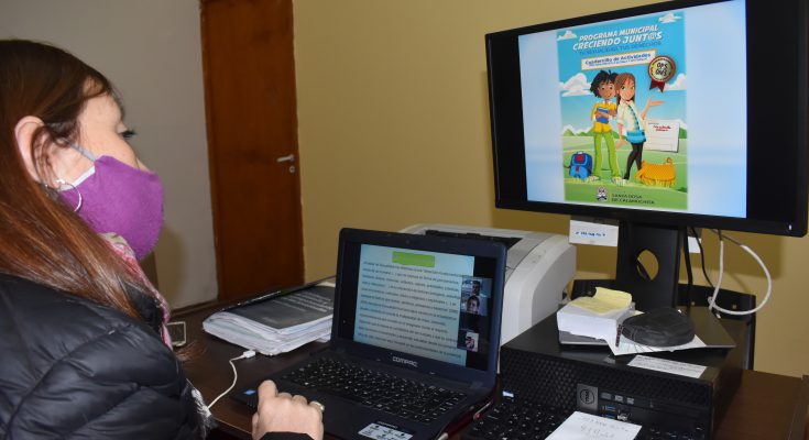 En este momento estás viendo CAPACITACIÓN PARA DOCENTES DEL PROGRAMA «CRECIENDO JUNTOS, TU SEXUALIDAD, TUS DERECHOS»