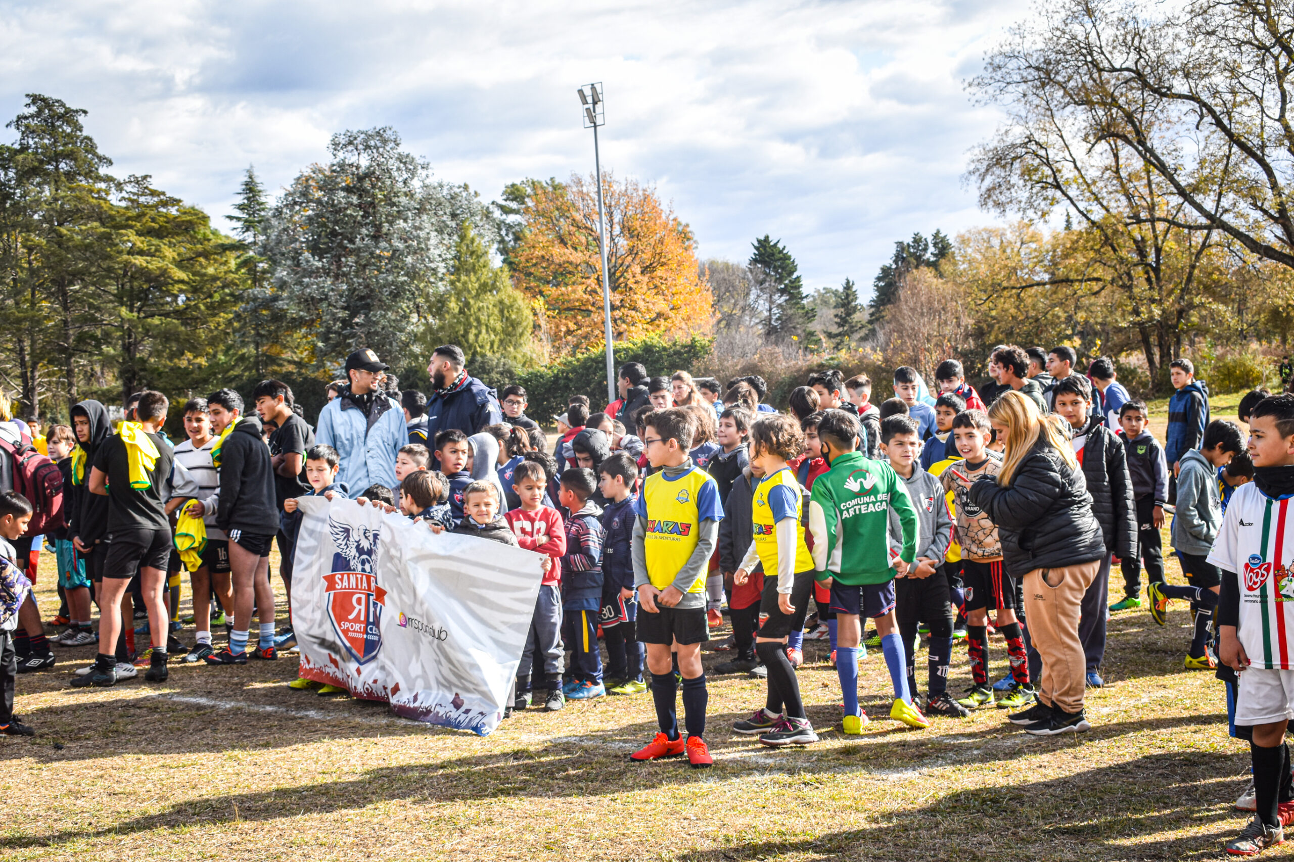 En este momento estás viendo ¡Comenzó la Liga Interbarrial de Fútbol Infantil!